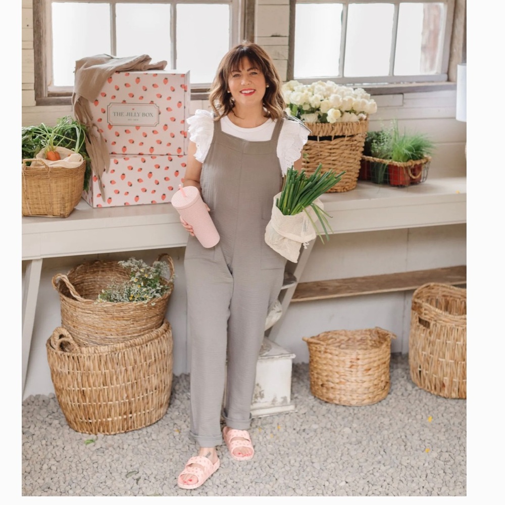 BNWT Jilly Garden Overalls by Smash & Tess